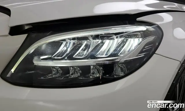 Mercedes-Benz C-Class 2020 2.0 автомат (гидро), миниатюра 8 Mercedes-Benz C-Class 2020 2.0 автомат (гидро), миниатюра 8