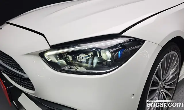 Mercedes-Benz C-Class 2023 2.0 автомат (гидро), миниатюра 8 Mercedes-Benz C-Class 2023 2.0 автомат (гидро), миниатюра 8