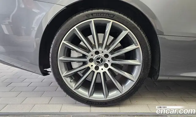 Mercedes-Benz E-Class 2017 3.0 автомат (гидро), миниатюра 5