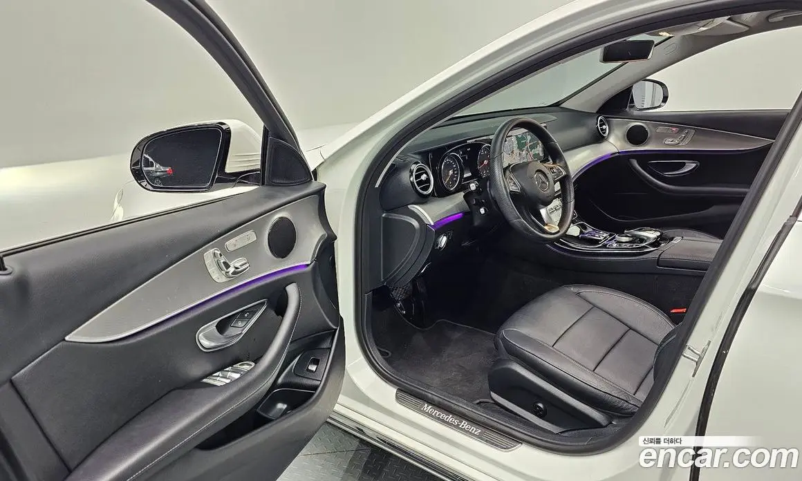 Mercedes-Benz E-Class 2018 2.0 автомат (гидро), фото 13 Mercedes-Benz E-Class 2018 2.0 автомат (гидро), фото 13