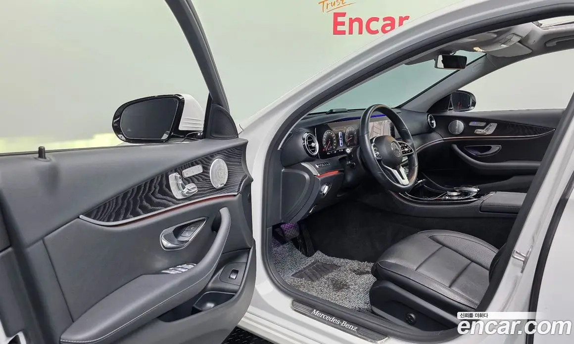 Mercedes-Benz E-Class 2020 2.0 автомат (гидро), фото 13