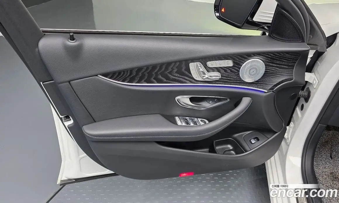 Mercedes-Benz E-Class 2020 2.0 автомат (гидро), фото 14