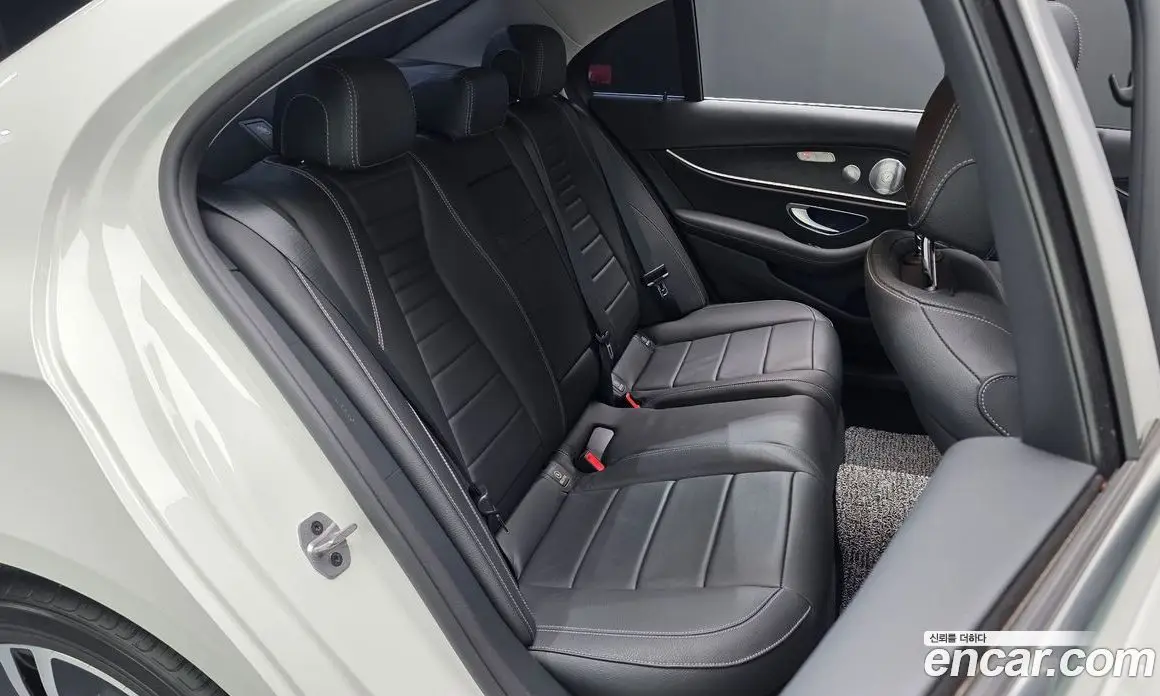 Mercedes-Benz E-Class 2020 2.0 автомат (гидро), фото 17