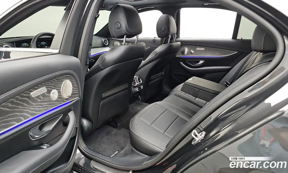 Mercedes-Benz E-Class 2022 2.0 автомат (гидро), фото 15