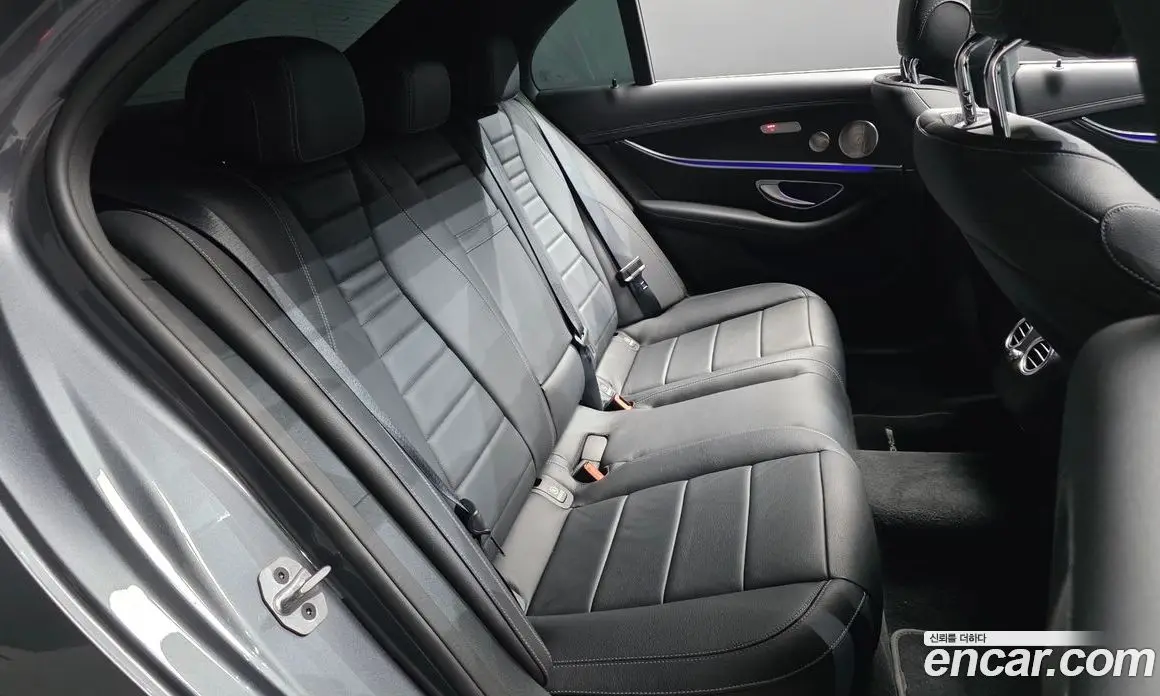 Mercedes-Benz E-Class 2022 1.9 автомат (гидро), фото 17