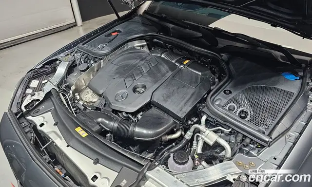 Mercedes-Benz E-Class 2022 1.9 автомат (гидро), миниатюра 6