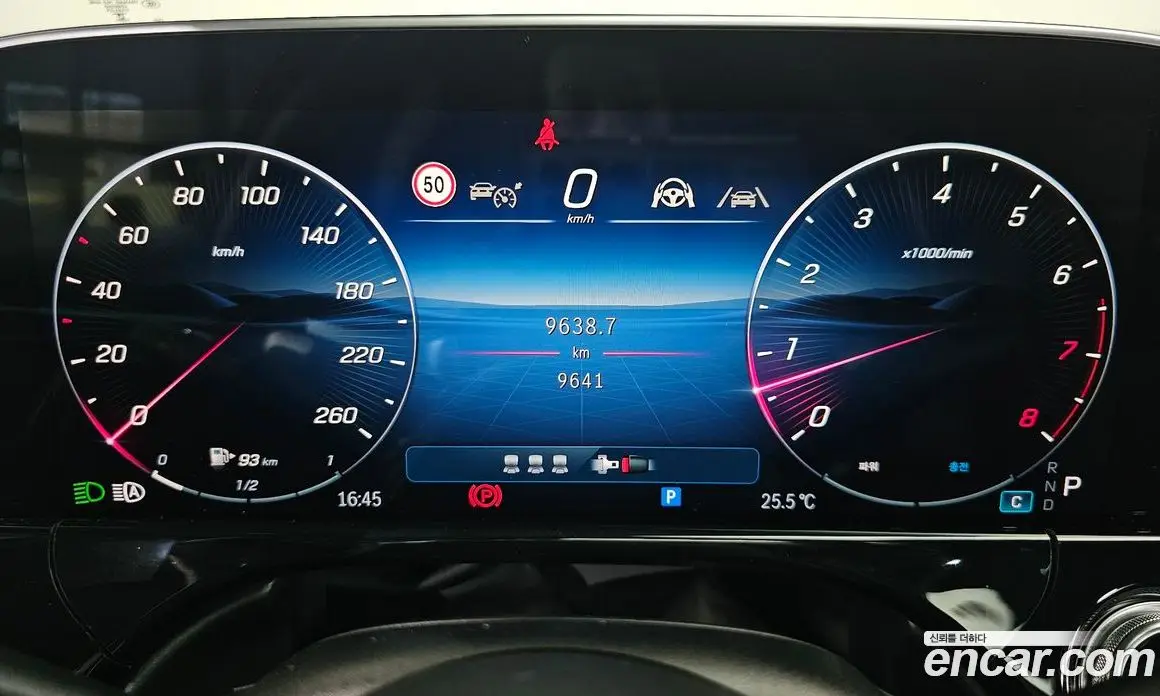 Mercedes-Benz E-Class 2025 2.0 автомат (гидро), фото 11 Mercedes-Benz E-Class 2025 2.0 автомат (гидро), фото 11