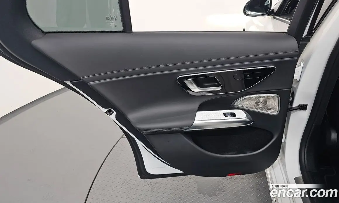 Mercedes-Benz E-Class 2025 2.0 автомат (гидро), фото 15 Mercedes-Benz E-Class 2025 2.0 автомат (гидро), фото 15