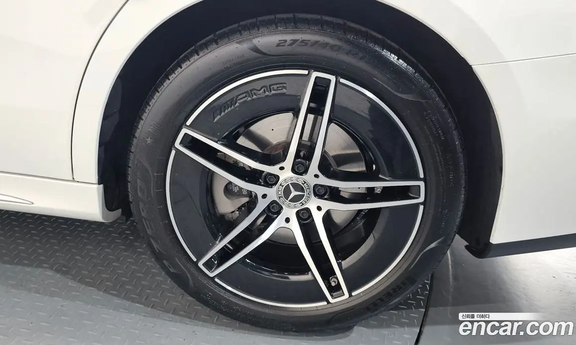 Mercedes-Benz E-Class 2025 2.0 автомат (гидро), фото 7 Mercedes-Benz E-Class 2025 2.0 автомат (гидро), фото 7
