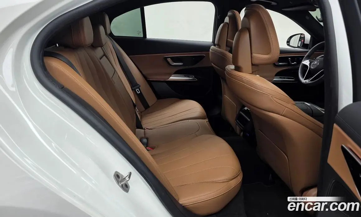 Mercedes-Benz E-Class 2025 2.0 автомат (гидро), фото 18