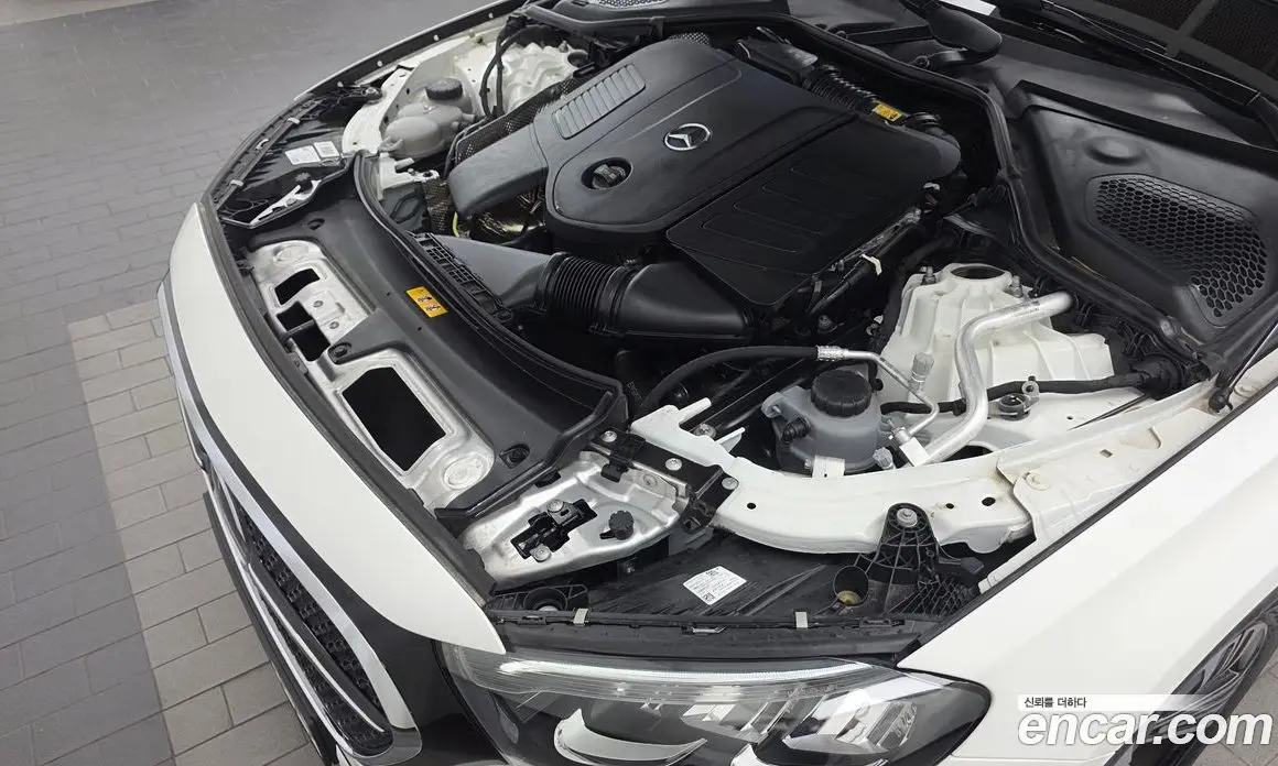 Mercedes-Benz E-Class 2025 2.0 автомат (гидро), фото 6