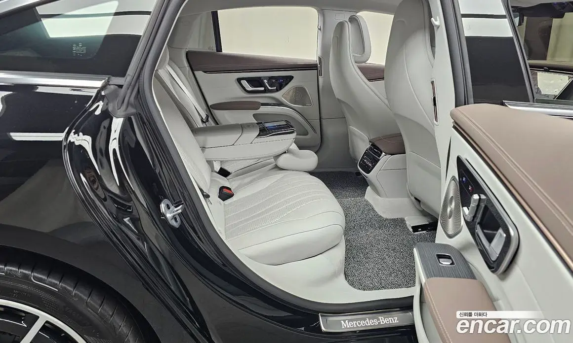 Mercedes-Benz EQS 2022 0.3 автомат (гидро), фото 18