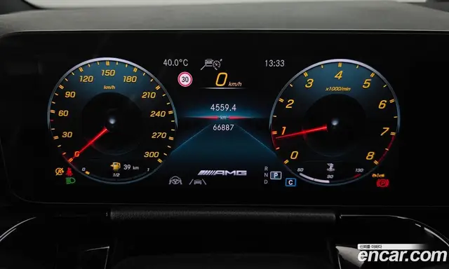 Mercedes-Benz GLA-Class 2022 2.0 автомат (гидро), миниатюра 11