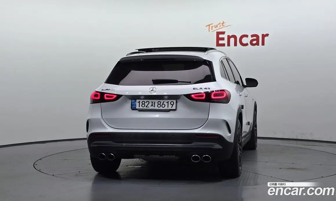 Mercedes-Benz GLA-Class 2022 2.0 автомат (гидро), фото 4