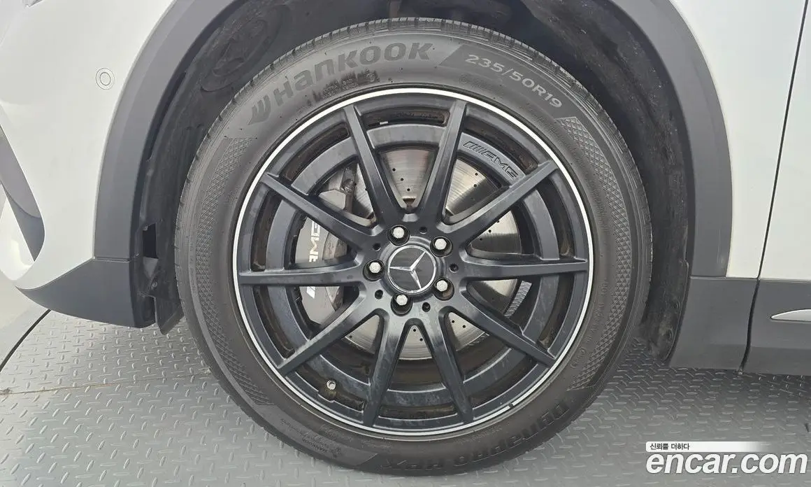 Mercedes-Benz GLA-Class 2022 2.0 автомат (гидро), фото 5