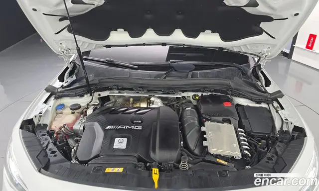 Mercedes-Benz GLA-Class 2022 2.0 автомат (гидро), миниатюра 6