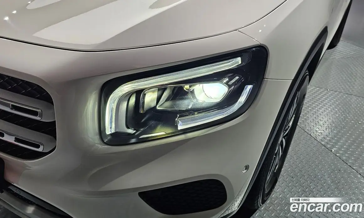 Mercedes-Benz GLB-Class 2021 1.9 автомат (гидро), фото 8