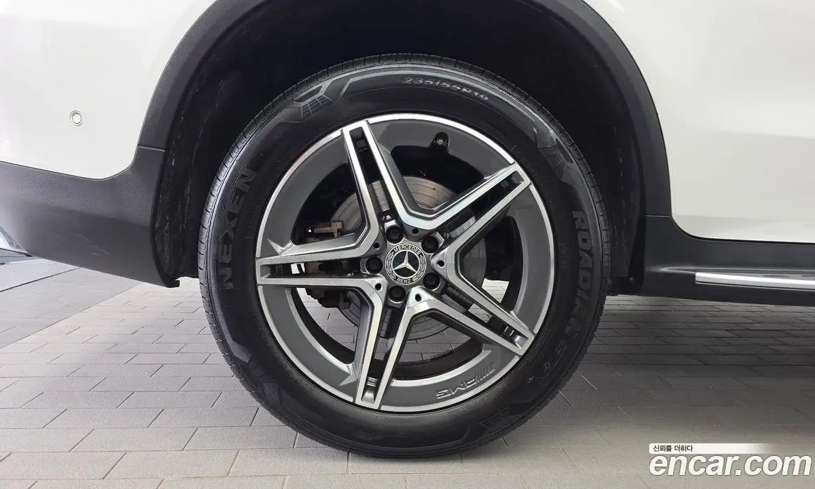 Mercedes-Benz GLC-Class 2021 2.0 автомат (гидро), фото 5 Mercedes-Benz GLC-Class 2021 2.0 автомат (гидро), фото 5