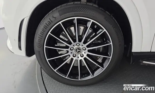 Mercedes-Benz GLE-Class 2022 2.9 автомат (гидро), миниатюра 5