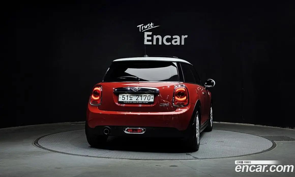 Mini Cooper 2017 1.5 автомат (гидро), фото 4 Mini Cooper 2017 1.5 автомат (гидро), фото 4