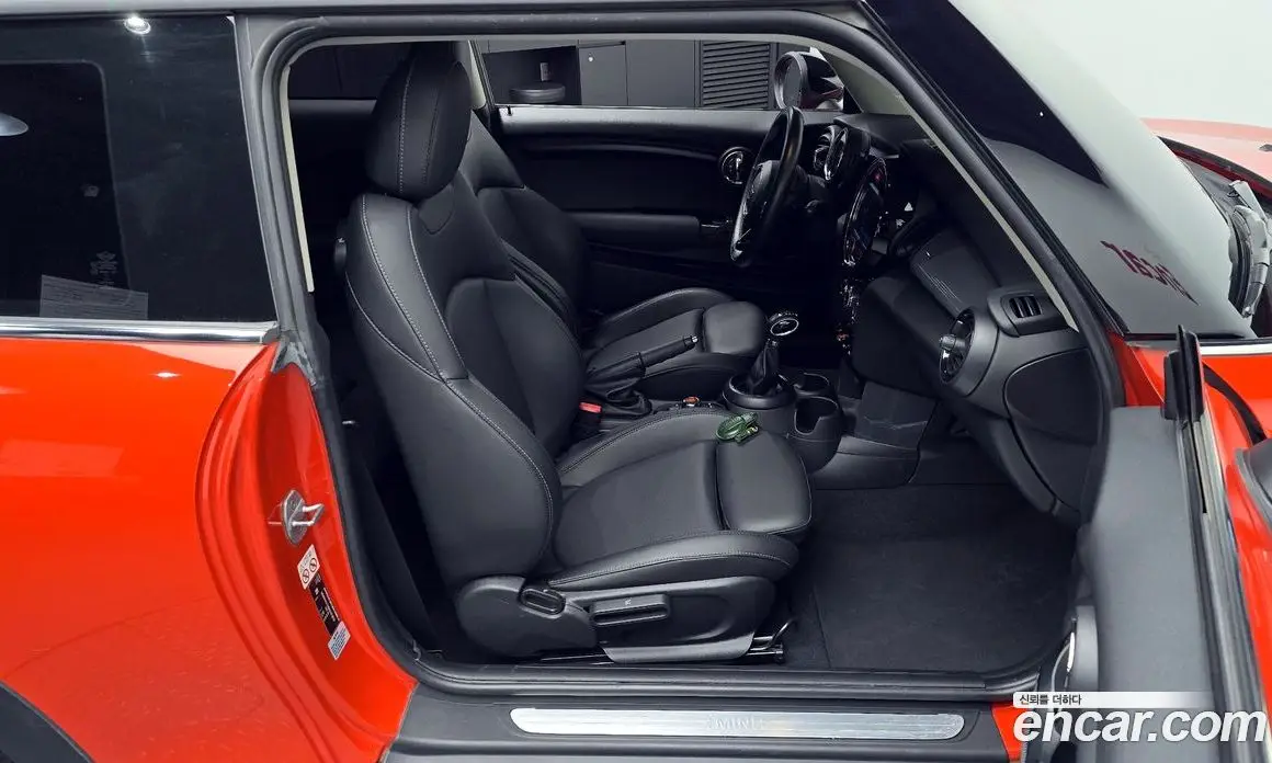 Mini Cooper 2019 1.5 автомат (гидро), фото 15 Mini Cooper 2019 1.5 автомат (гидро), фото 15