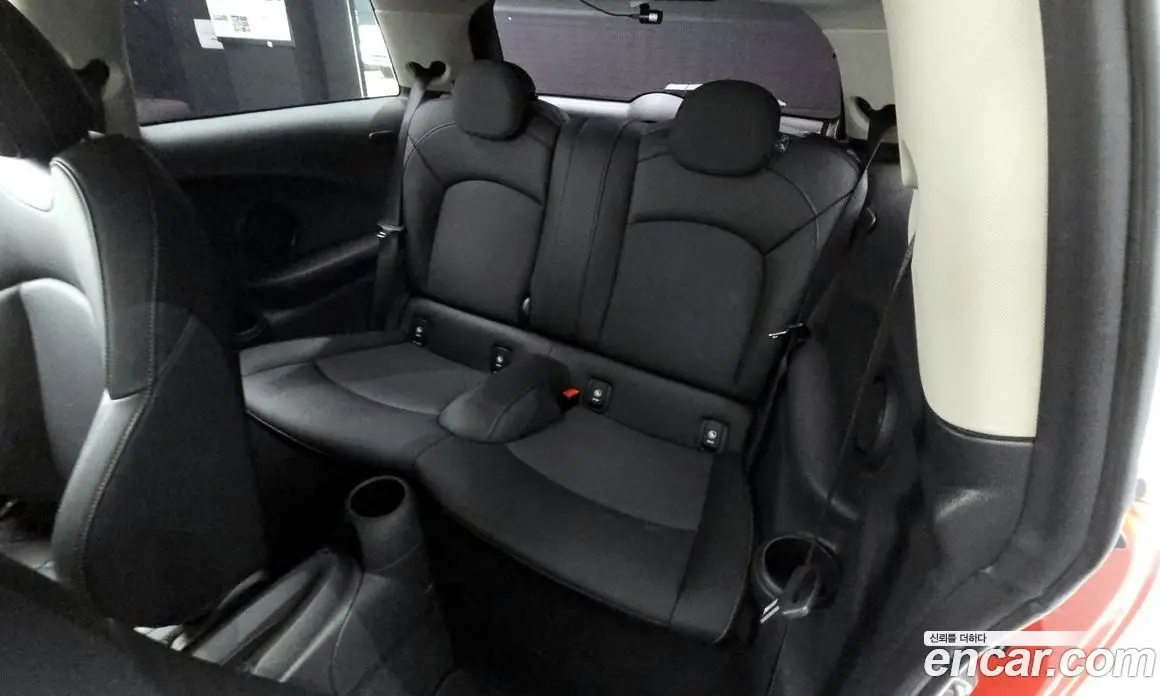 Mini Cooper 2019 1.5 автомат (гидро), фото 16 Mini Cooper 2019 1.5 автомат (гидро), фото 16