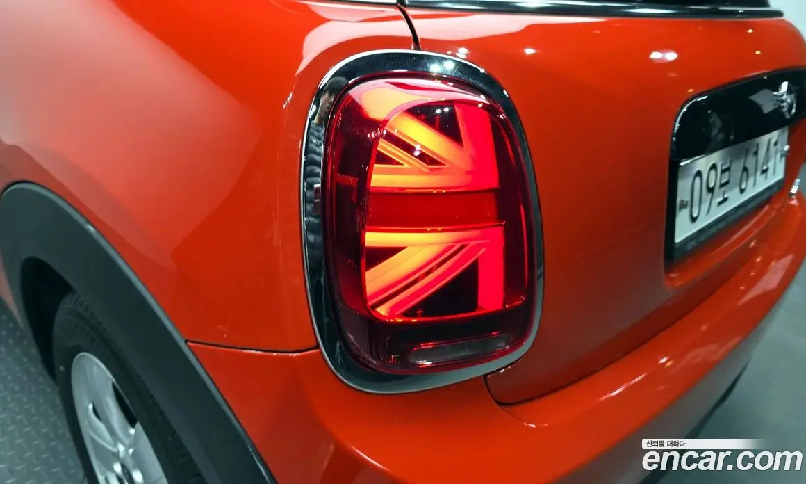 Mini Cooper 2019 1.5 автомат (гидро), фото 8 Mini Cooper 2019 1.5 автомат (гидро), фото 8