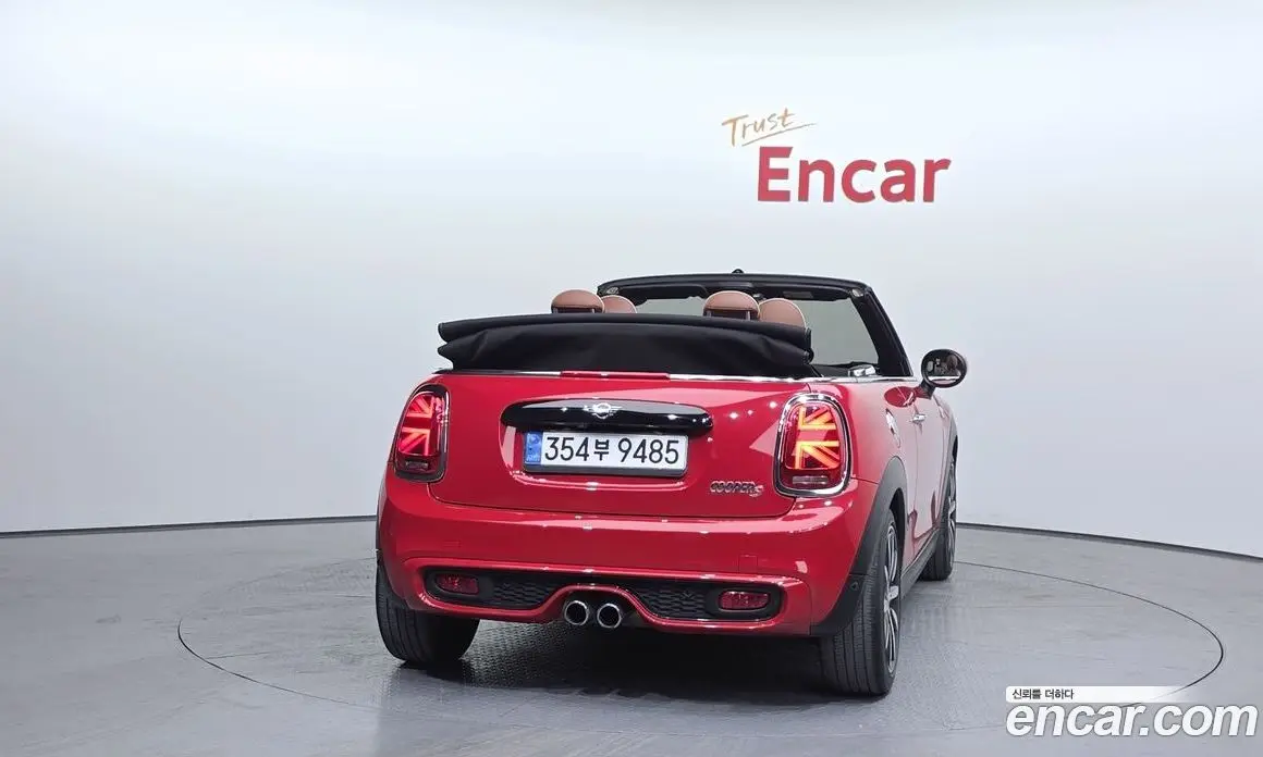 Mini Cooper Convertible 2021 2.0 автомат (гидро), фото 4 Mini Cooper Convertible 2021 2.0 автомат (гидро), фото 4