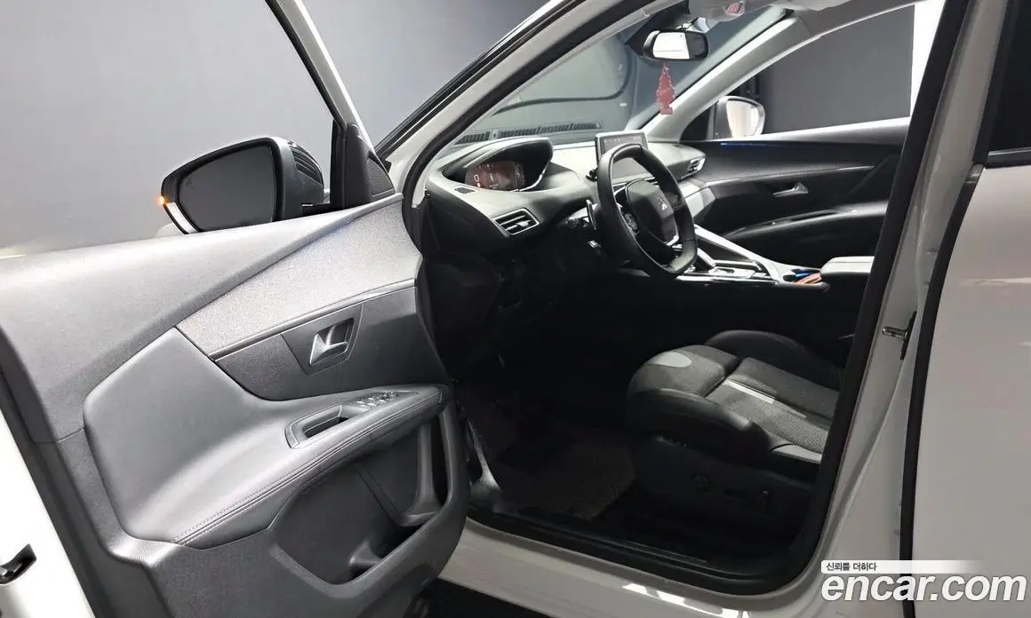 Peugeot 3008 2019 1.5 автомат (гидро), фото 13 Peugeot 3008 2019 1.5 автомат (гидро), фото 13