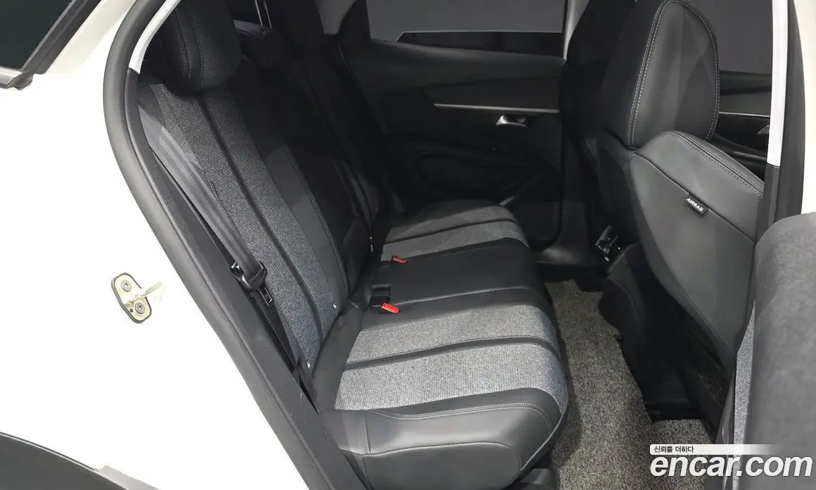 Peugeot 3008 2019 1.5 автомат (гидро), фото 18 Peugeot 3008 2019 1.5 автомат (гидро), фото 18