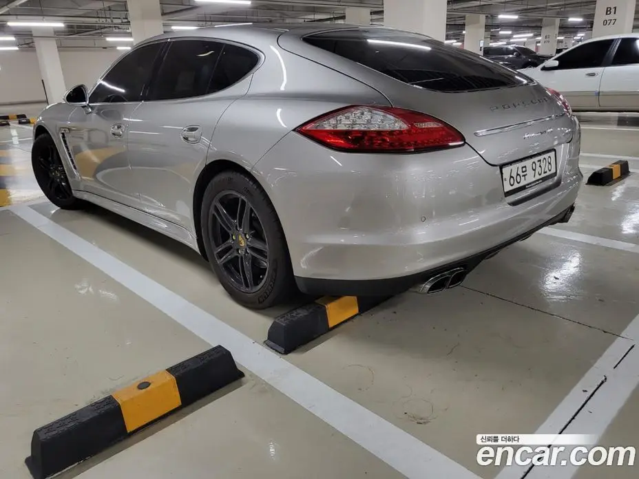 Porsche Panamera 2010 4.8 автомат (гидро), фото 6 Porsche Panamera 2010 4.8 автомат (гидро), фото 6