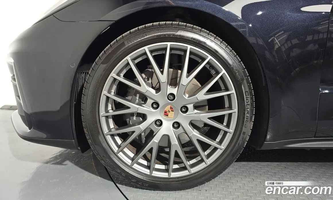 Porsche Panamera 2025 2.9 автомат (гидро), фото 5