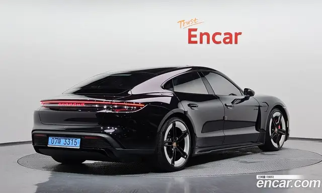Porsche Taycan 2025 0.1 автомат (гидро), миниатюра 2