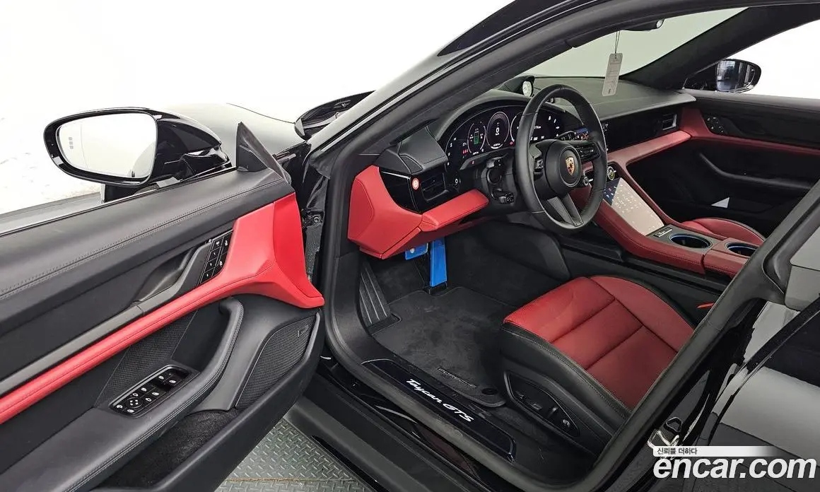 Porsche Taycan 2025 0.1 автомат (гидро), фото 13