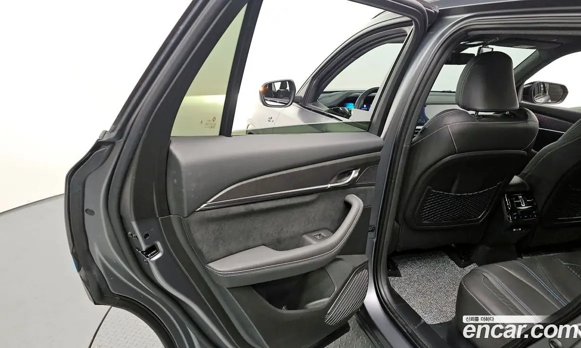Renault (Samsung) Grand Koleos 2024 1.5 автомат (гидро), фото 15