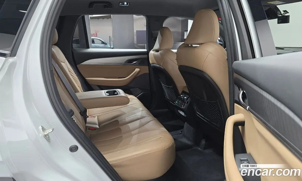 Renault (Samsung) Grand Koleos 2024 1.5 автомат (гидро), фото 17 Renault (Samsung) Grand Koleos 2024 1.5 автомат (гидро), фото 17