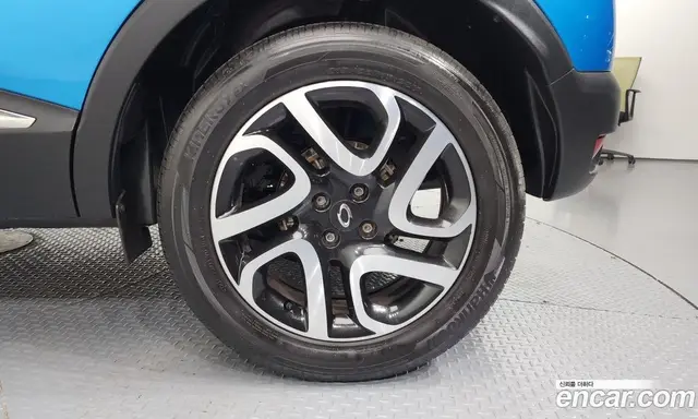 Renault (Samsung) QM3 2016 1.5 автомат (гидро), миниатюра 7 Renault (Samsung) QM3 2016 1.5 автомат (гидро), миниатюра 7