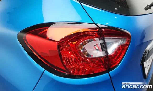 Renault (Samsung) QM3 2016 1.5 автомат (гидро), миниатюра 9 Renault (Samsung) QM3 2016 1.5 автомат (гидро), миниатюра 9