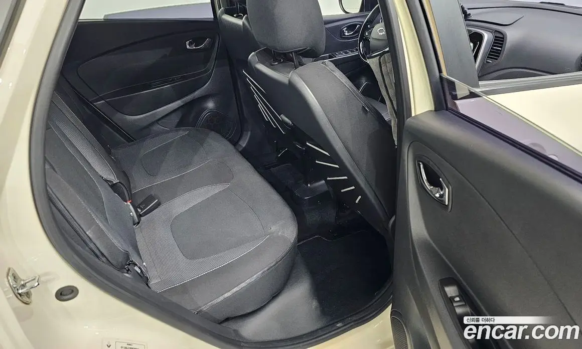 Renault (Samsung) QM3 2016 1.5 автомат (гидро), фото 17 Renault (Samsung) QM3 2016 1.5 автомат (гидро), фото 17