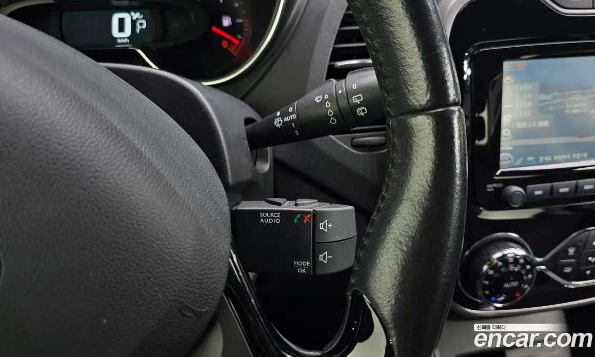 Renault (Samsung) QM3 2016 1.5 автомат (гидро), фото 20 Renault (Samsung) QM3 2016 1.5 автомат (гидро), фото 20