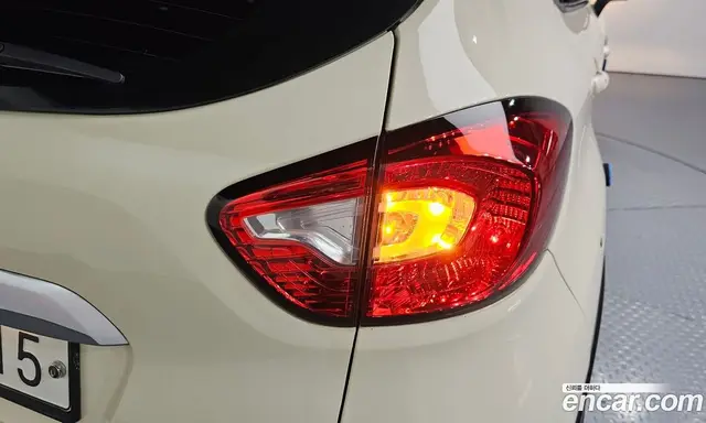Renault (Samsung) QM3 2016 1.5 автомат (гидро), миниатюра 9 Renault (Samsung) QM3 2016 1.5 автомат (гидро), миниатюра 9
