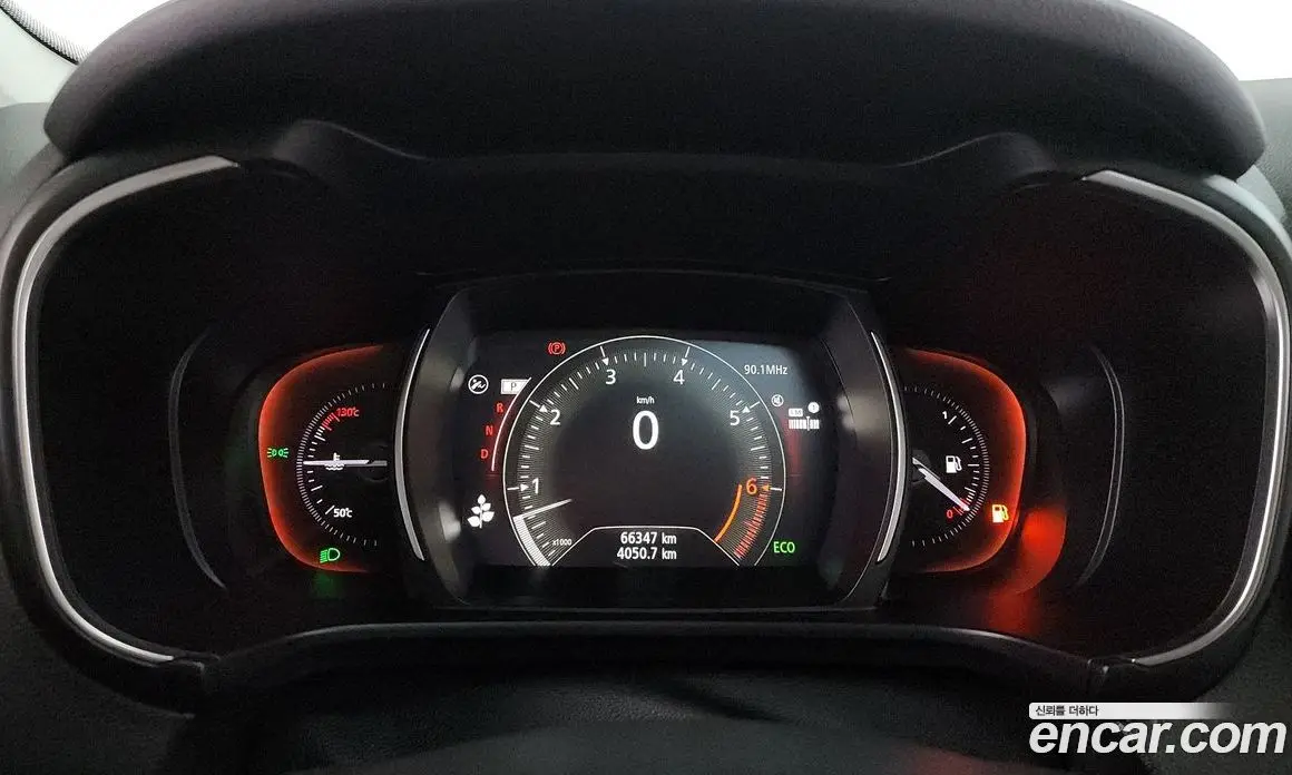 Renault (Samsung) QM6 2021 2.0 автомат (гидро), фото 8 Renault (Samsung) QM6 2021 2.0 автомат (гидро), фото 8