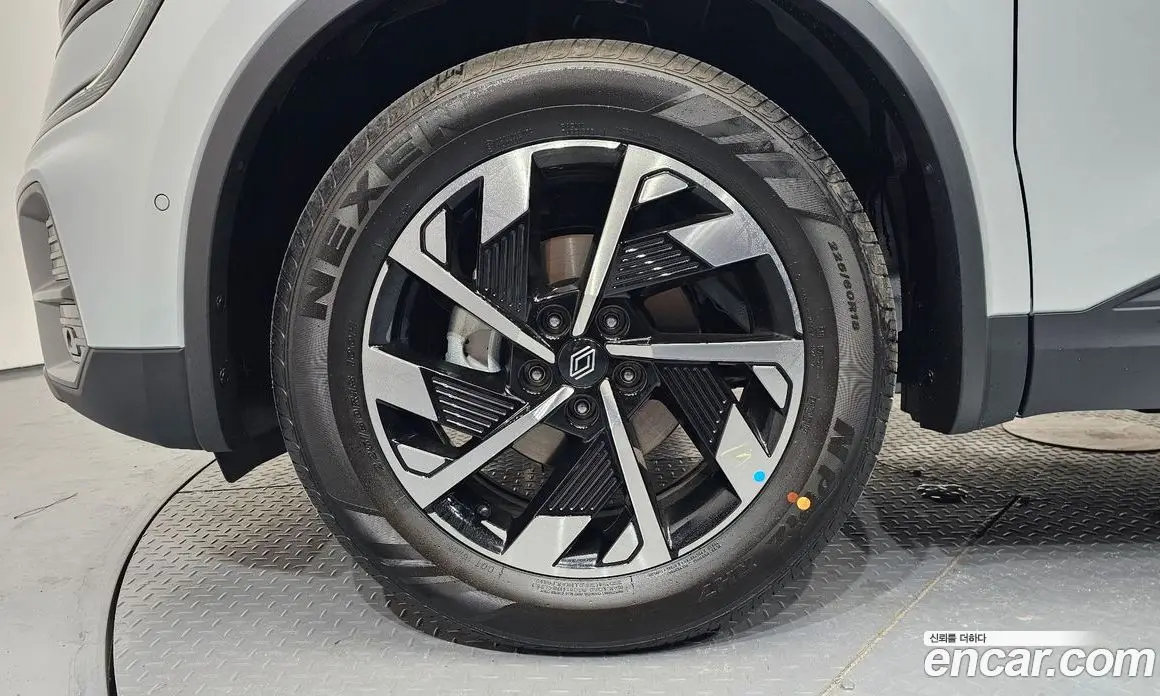 Renault (Samsung) QM6 2026 2.0 автомат (гидро), фото 4