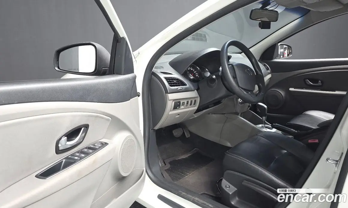 Renault (Samsung) SM3 2011 1.6 автомат (гидро), фото 13 Renault (Samsung) SM3 2011 1.6 автомат (гидро), фото 13