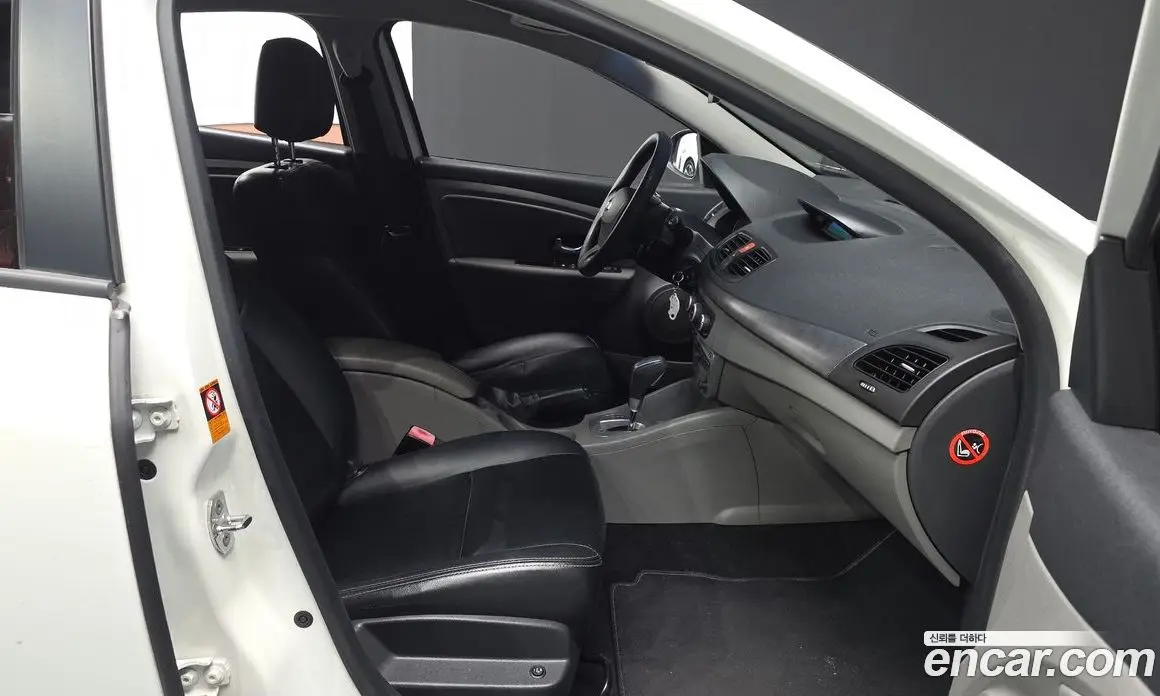Renault (Samsung) SM3 2011 1.6 автомат (гидро), фото 17 Renault (Samsung) SM3 2011 1.6 автомат (гидро), фото 17