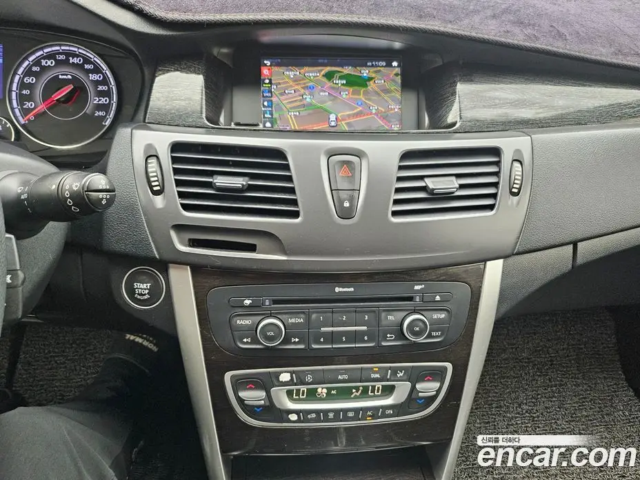 Renault (Samsung) SM5 2014 2.0 автомат (гидро), фото 12 Renault (Samsung) SM5 2014 2.0 автомат (гидро), фото 12