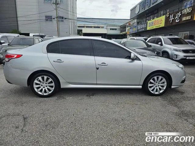 Renault (Samsung) SM5 2014 2.0 автомат (гидро), миниатюра 3 Renault (Samsung) SM5 2014 2.0 автомат (гидро), миниатюра 3