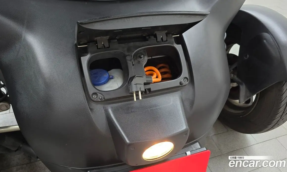 Renault (Samsung) Twizy 2020 0.1 автомат (гидро), фото 6 Renault (Samsung) Twizy 2020 0.1 автомат (гидро), фото 6