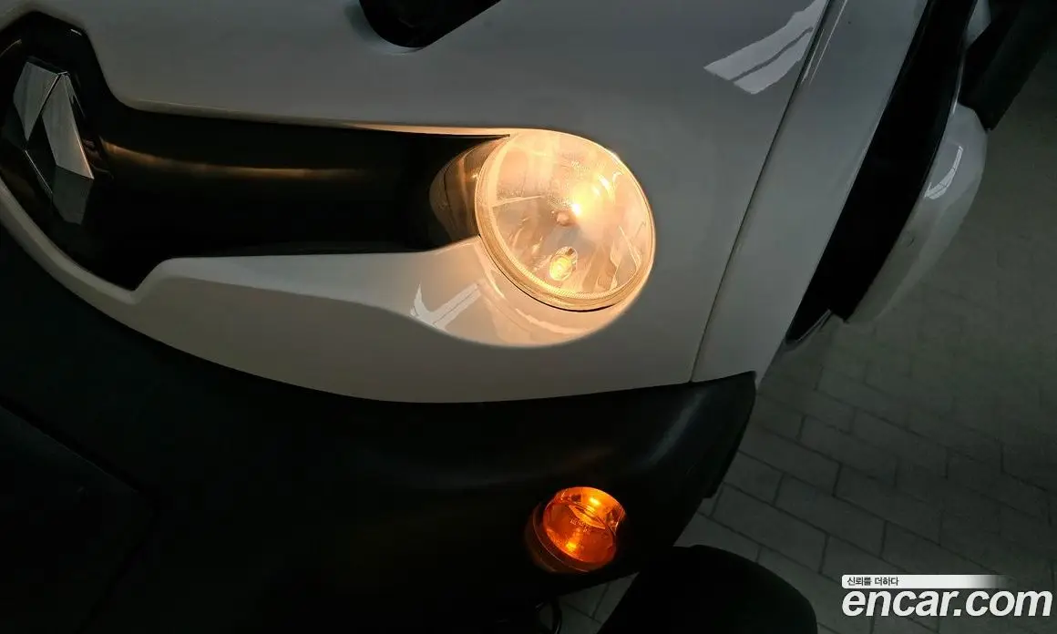Renault (Samsung) Twizy 2020 0.1 автомат (гидро), фото 8 Renault (Samsung) Twizy 2020 0.1 автомат (гидро), фото 8