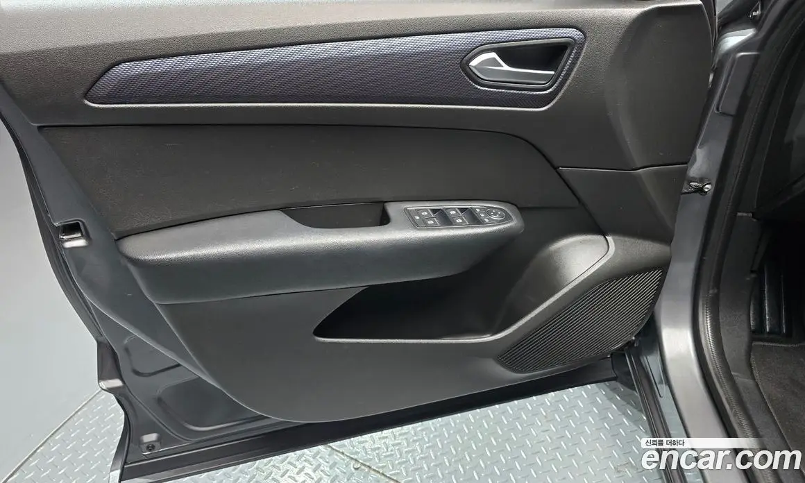 Renault (Samsung) XM3 2020 1.6 автомат (гидро), фото 14 Renault (Samsung) XM3 2020 1.6 автомат (гидро), фото 14